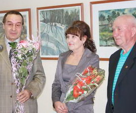 Поздравляют В.С. Михайлов и С.А. Козлов